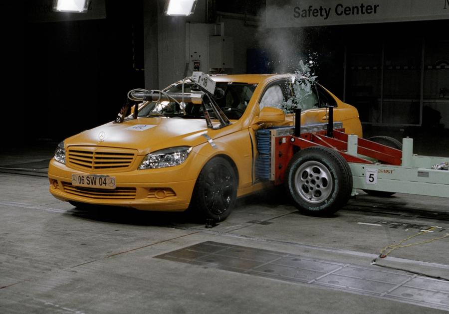  Mercedes-Benz C-Class 2007 года  (фото 260 из 413)
